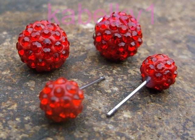 Náušnice červené obojstranné červený podklad červené brúsené sklo 