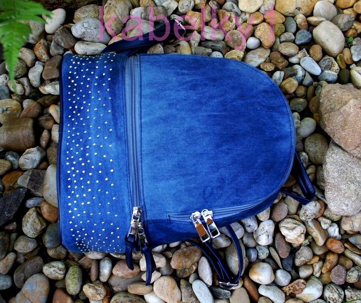 Kabelka modrá džínsová riflová strieborné nity ruksak