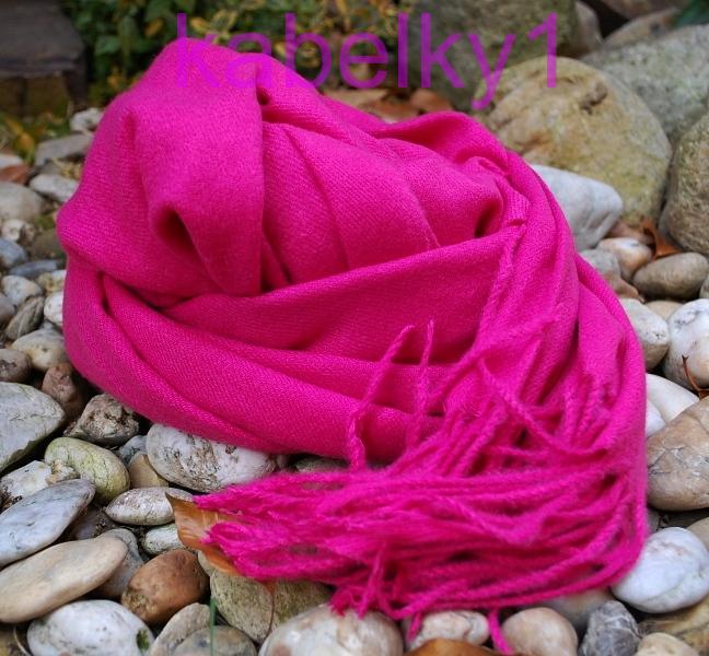 Šál ružový kašmír hladký strapčeky