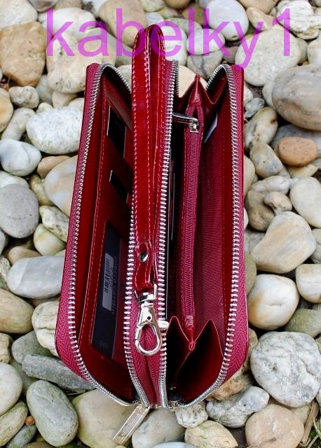 Dámska peňaženka červená koža lakovaná dva zipsy Pierre Cardin