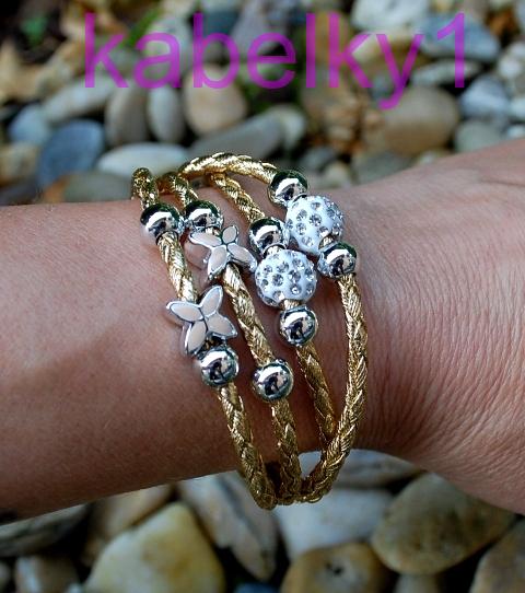 Náramok MONA pletená šnúrka zlatá farba strieborné guličky brúsené sklo