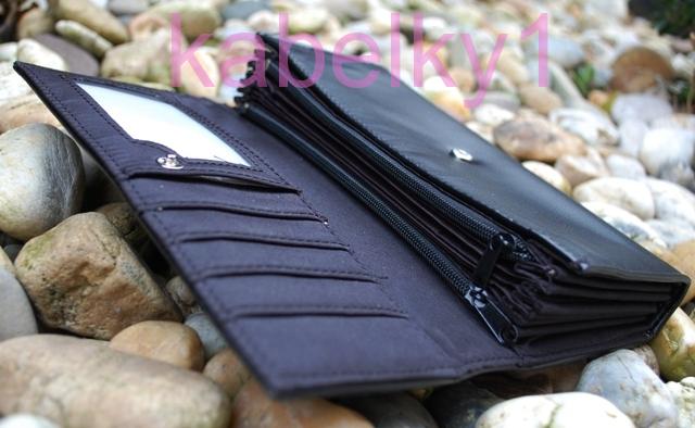  Čierna peňaženka priečinková buksa tmavé kovanie