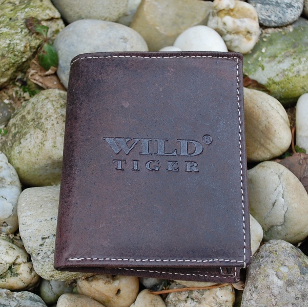 Hnedá peňaženka pánska koža matná pracka Wild