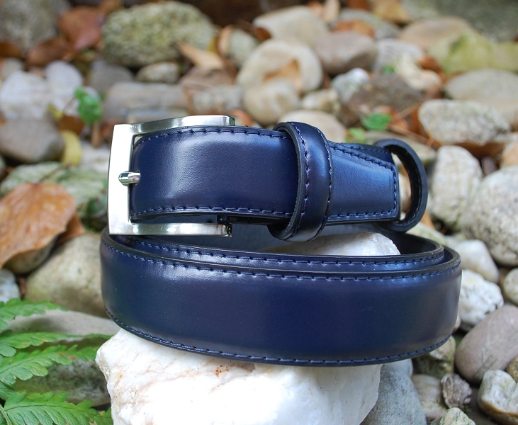 Opasok modrý tmavý strieborné tmavé kovanie 