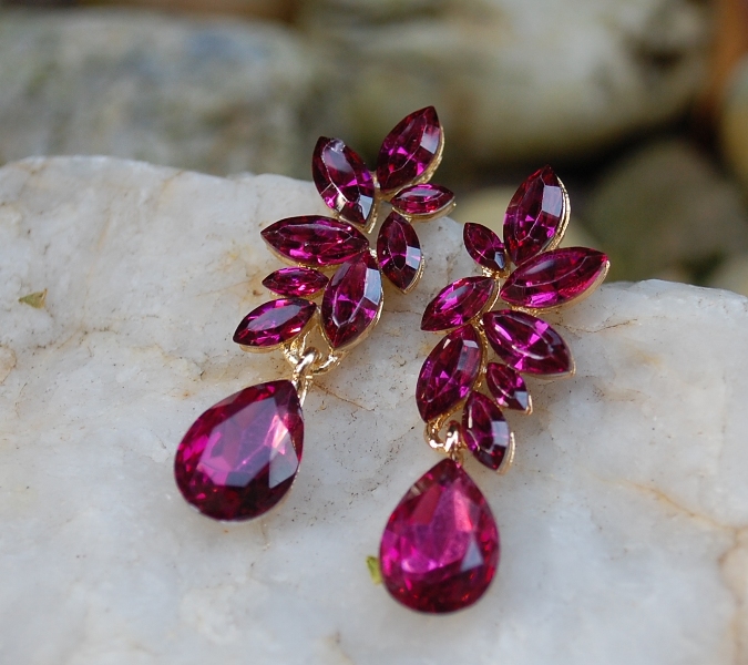 Náušnice ružové brúsené sklo zlatý podklad