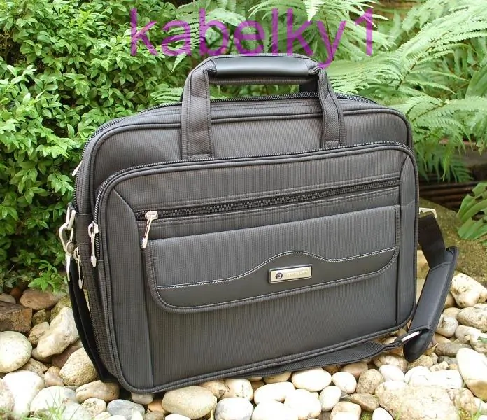  Pánska aktovka čierna kufrík veľká strieborné logo NEWBERRY