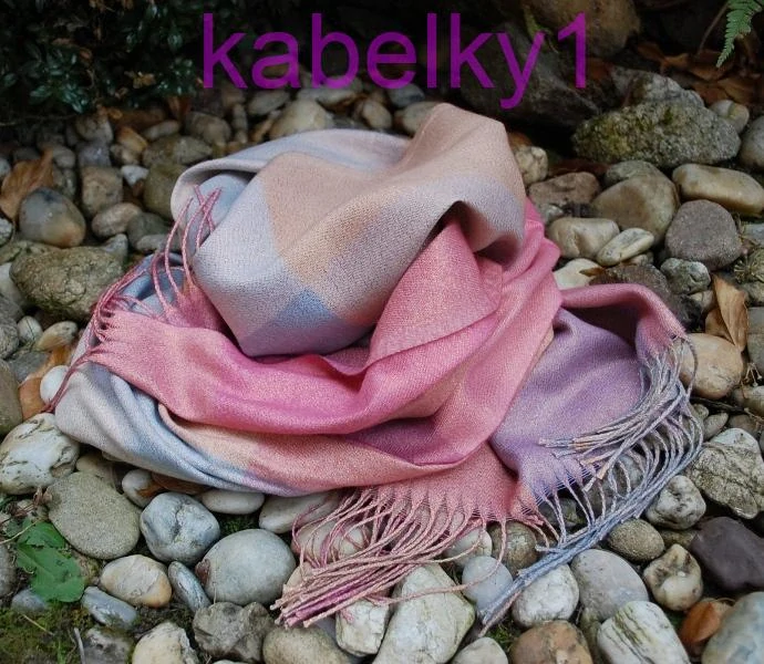 Šál krémový smotanový ružový zlatá nitka 