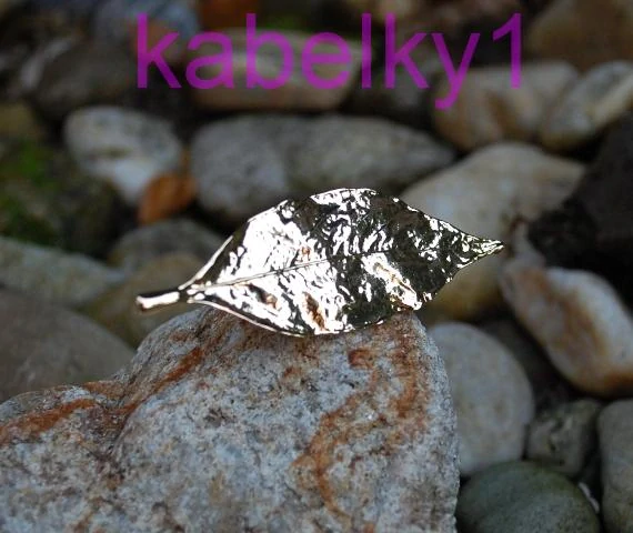 Brošňa zlatý metalický list s leskom