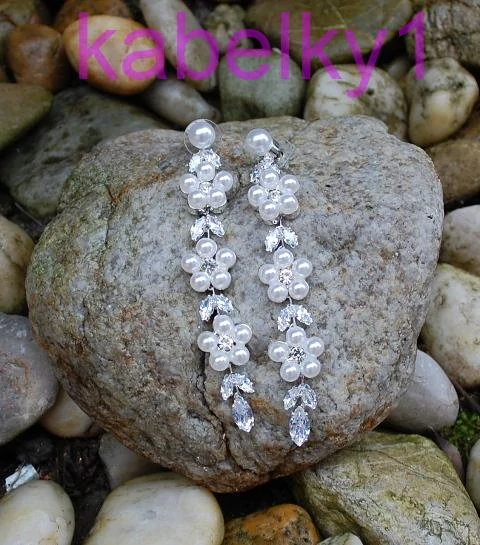 Náušnice perličky spoločenské strieborné brúsené sklo 