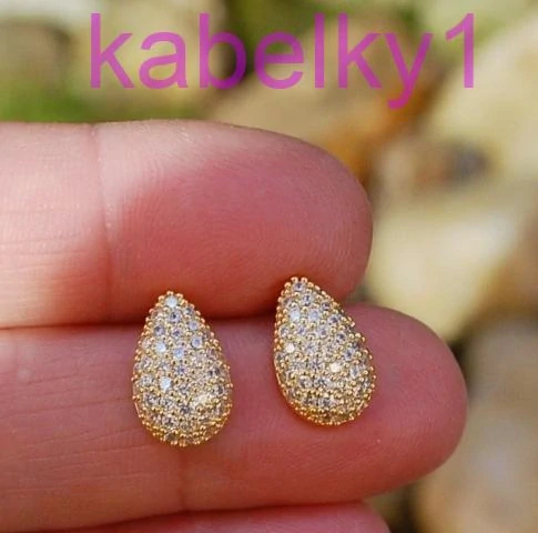 Náušnice zlatej farby brúsené sklo slzičky   