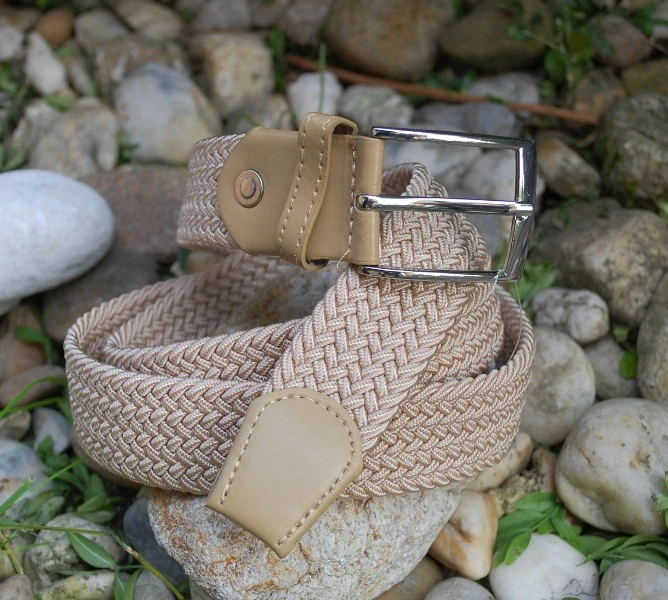 Opasok unisex krémový pletený pružný strieborné kovanie