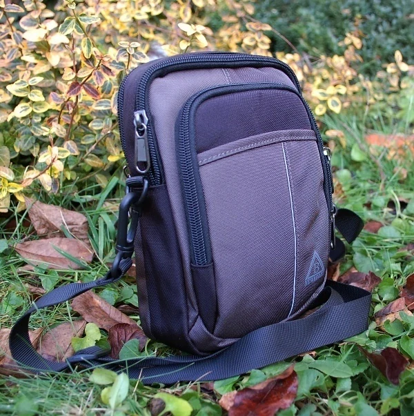 Pánska šedo čierna taška na opasok a  crossbody