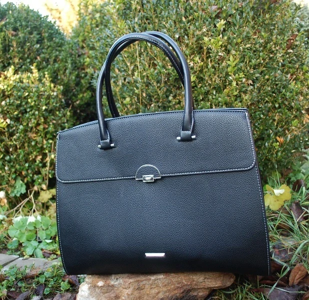 Kabelka čierna elegantná veľká SILVIA ROSA