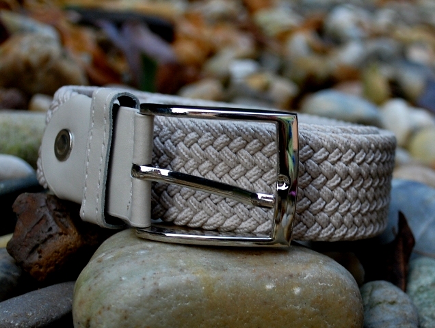 Opasok unisex šedý pletený pružný strieborné kovanie