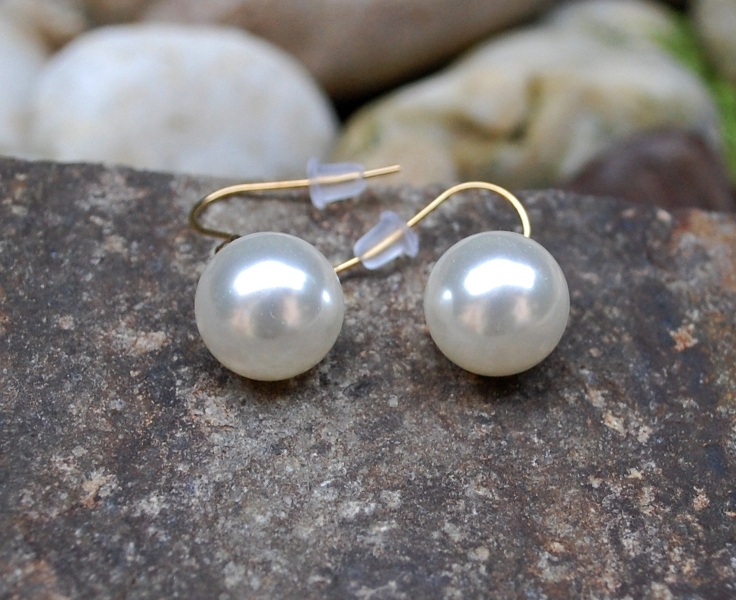 Náušnice zlatá farba perly s leskom