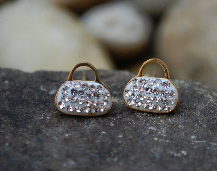 Náušnice kabelky MONA z chirurgickej ocele biely podklad brúsené sklo zlaté