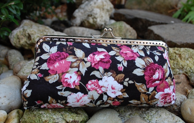 Dámske kvetinkové púzdro na okuliare vintage zapínanie