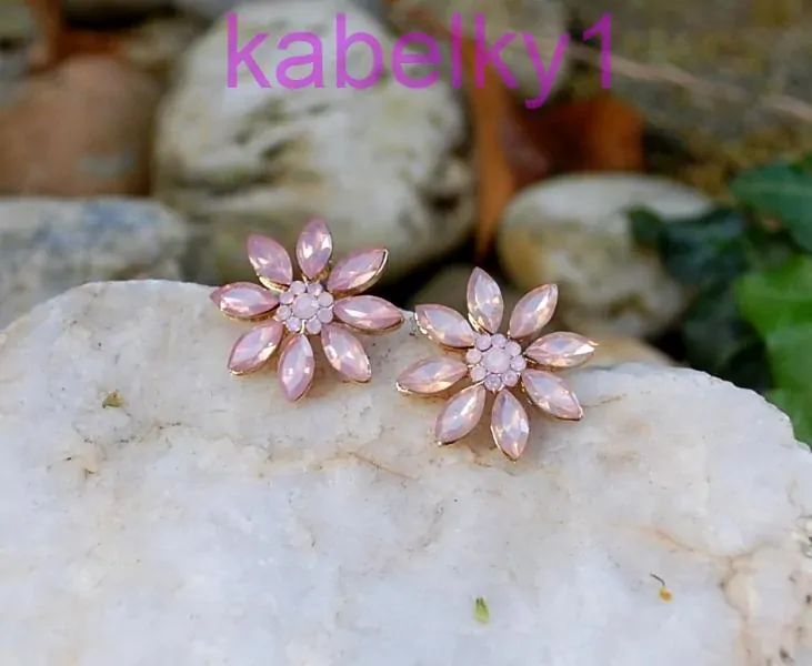 Náušnice rose gold zlatisté kvietky brúsené sklo 