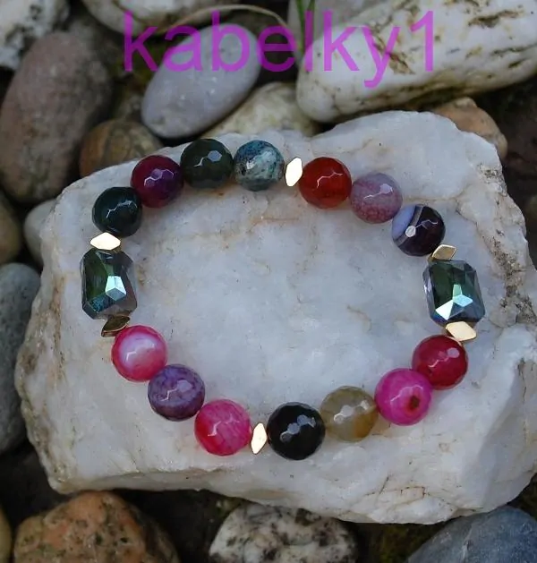 Náramok dúhové ružové zelené zlatisté guľky zlatý kov