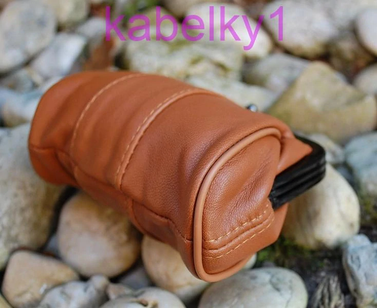 Dámska hnedá peňaženka veľká na drobné 