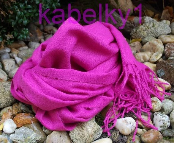 Šál ružový fuchsia tmavý strapčeky