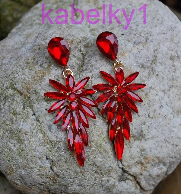 Náušnice červené brúsené sklo štras spoločenské