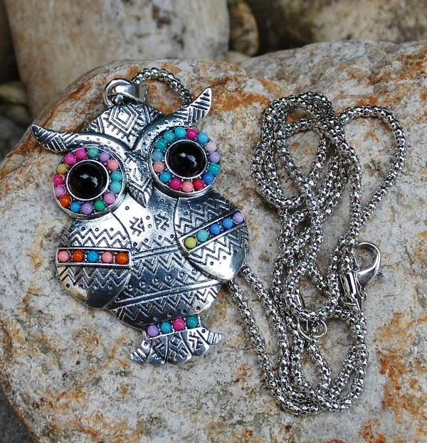 Náhrdelník retiazka sova strieborná farebné kamienky