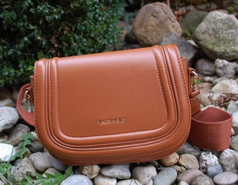 Kabelka hnedá koňaková zlaté kovanie VALENTINI