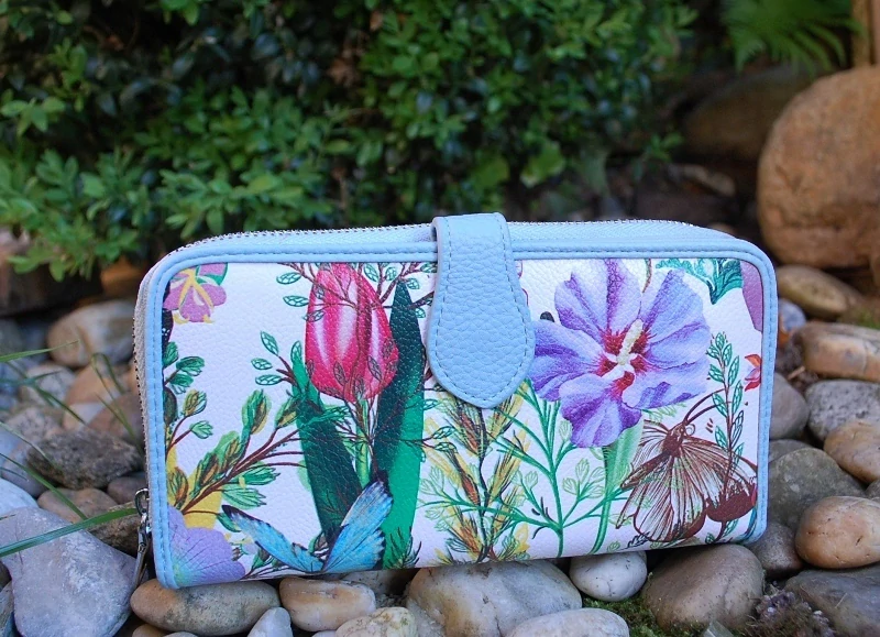 Dámska peňaženka motýle a kvety modrá