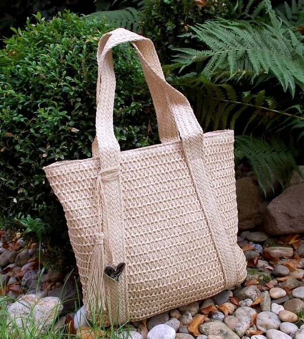 Kabelka smotanová pletená dlhé rúčky