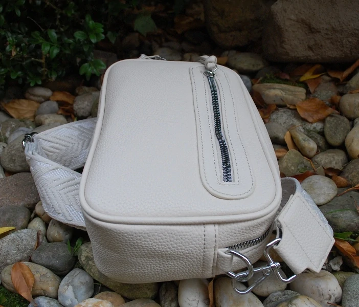 Kabelka smotanová  smotanovo biele ramienko