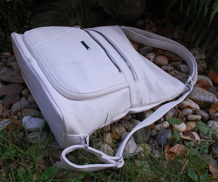 Batoh smotanový kabelka crossbody strieborné kovanie 