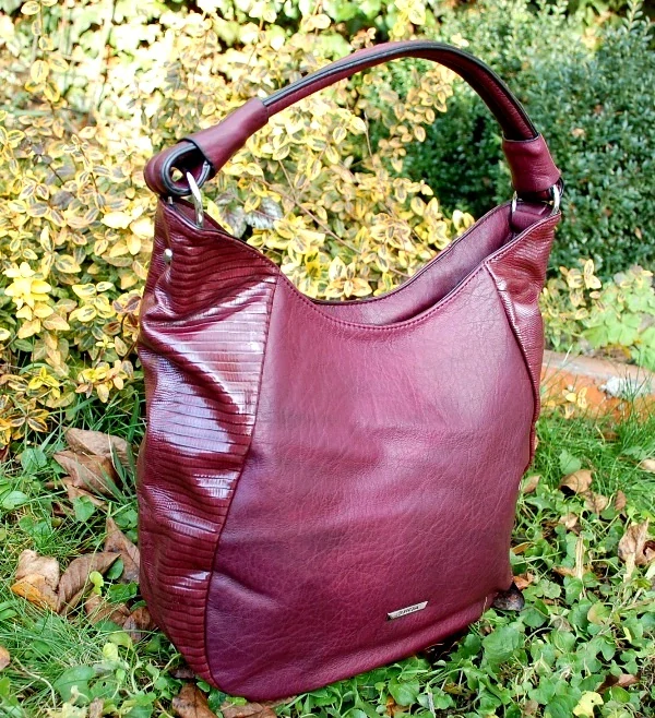 Kabelka bordová crossbody strieborné kovanie