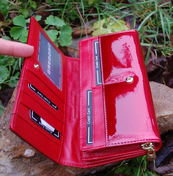 Dámska peňaženka tmavá červená koža GREGORIO