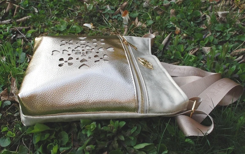 Kabelka zlatá crossbody LAURA BIAGGI