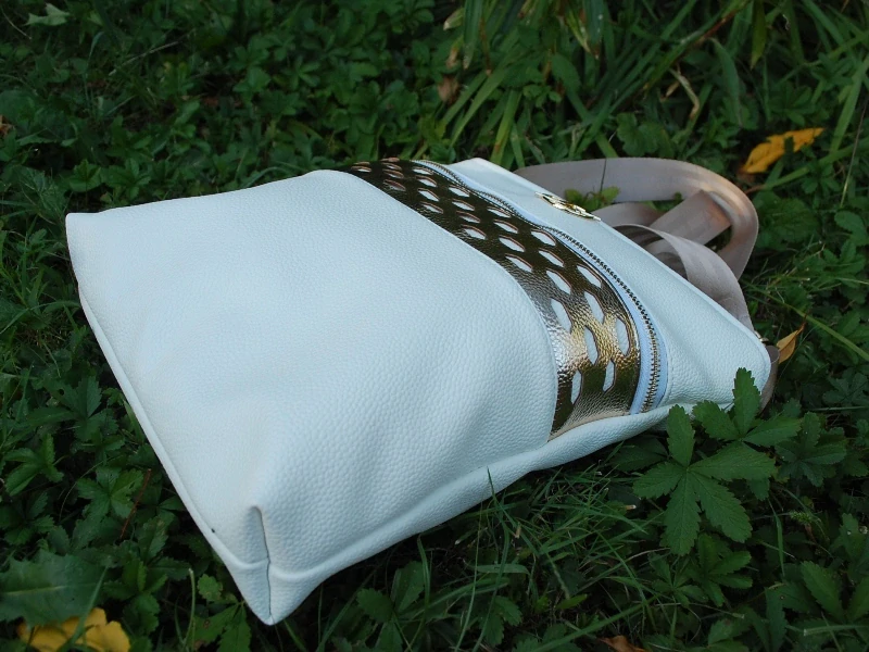 Kabelka biela zlatá crossbody LAURA BIAGGI