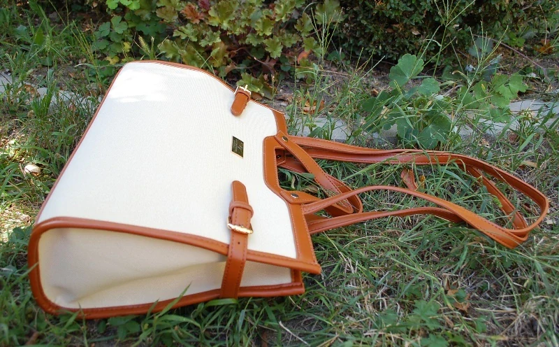 Kabelka krémová hnedá koňaková elegantná