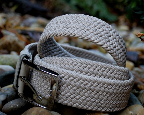 Opasok unisex šedý pletený pružný strieborné kovanie