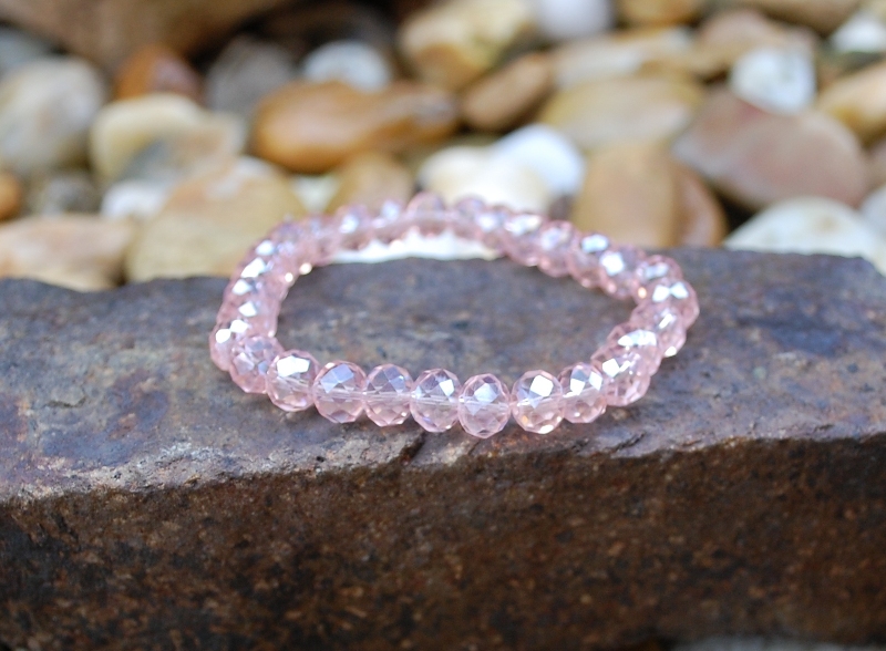 Náramok ružový púdrový brúsené sklo s leskom