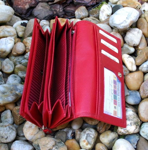 Dámska červená peňaženka koža matná zipsy Roberto