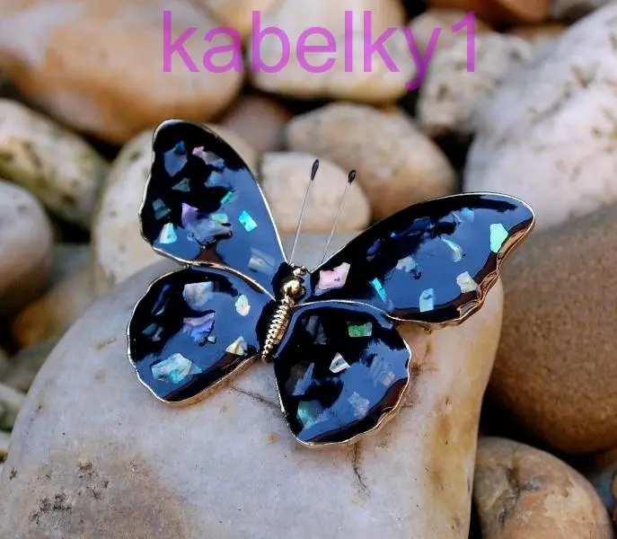 Brošňa ružová mint čierna motýľ zlatý