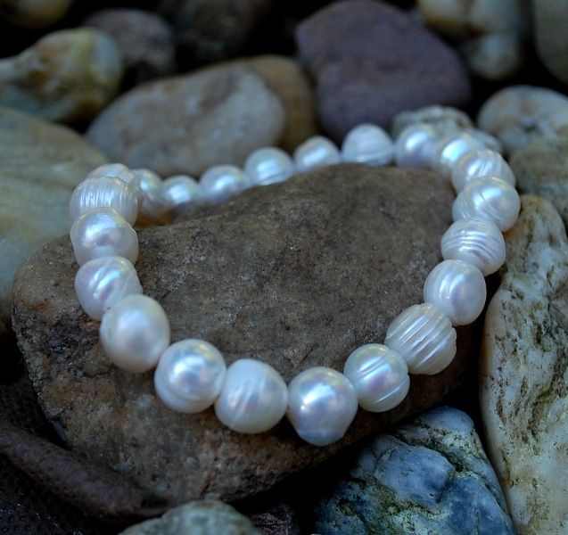 Náramok perly smotanový s jemným  leskom prispôsobivý