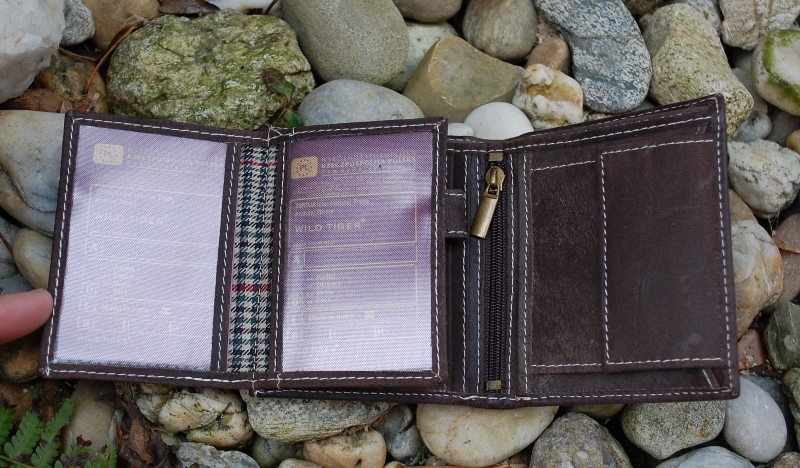 Hnedá peňaženka pánska koža matná pracka Wild