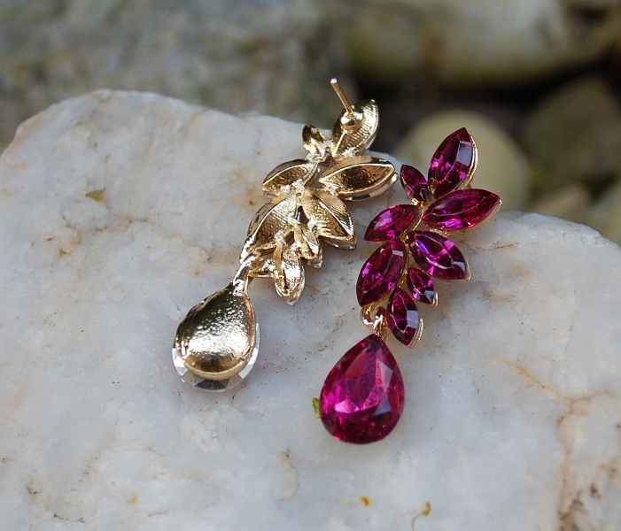 Náušnice ružové brúsené sklo zlatý podklad