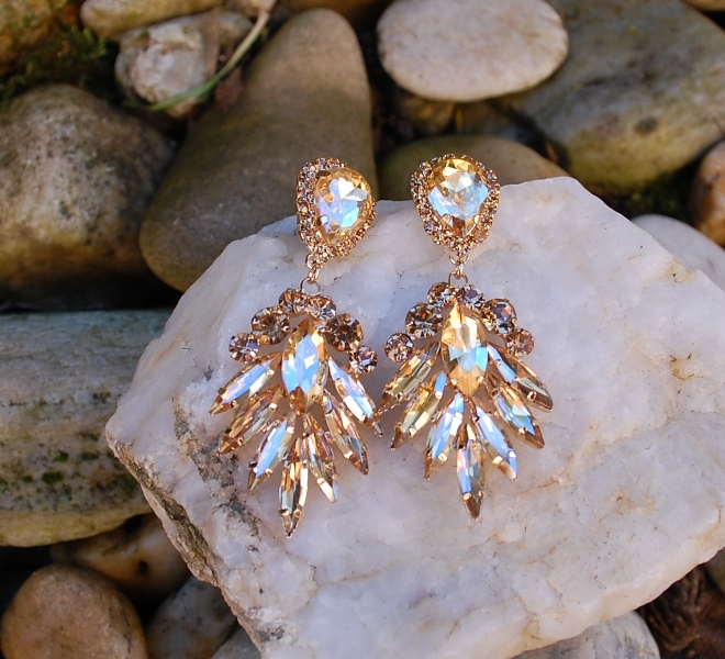 Náušnice zlaté spoločenské zlaté brúsené sklo 