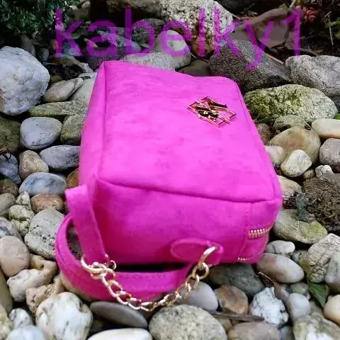 Kabelka ružová semišová zlatá retiazka Laura Biaggi