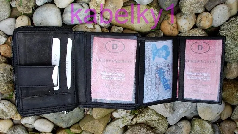 Dámska čierna kožená peňaženka matná strieborné kovanie