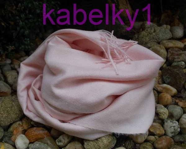 Šál ružový púdrový dlhé strapčeky