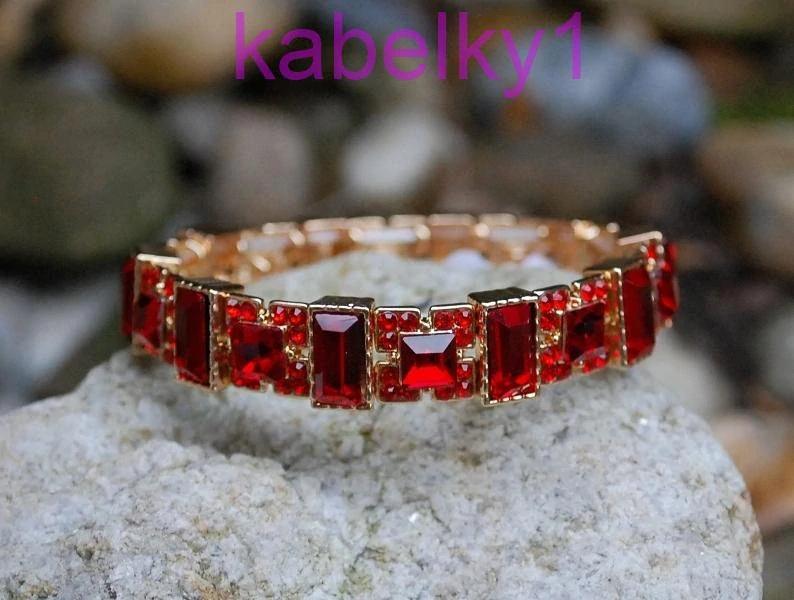 Náramok červený zlatý brúsené sklo 