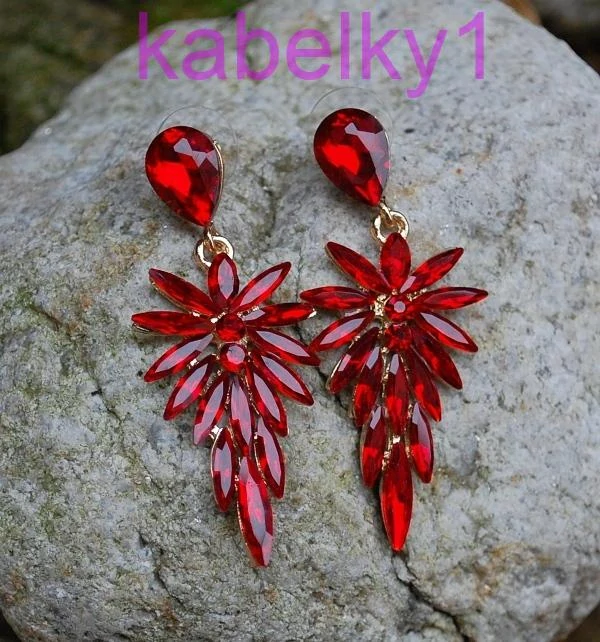 Náušnice červené brúsené sklo štras spoločenské